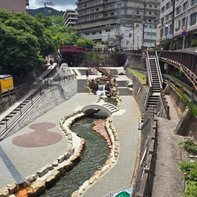 🚩Instagram始動🚩

西宮市山口町近辺で事務所を構えて事業を営む㈱Shinyuです❗️
これから現場風景や会社内部をInstagramにて更新していきますので興味があれば見ていって欲しいと思います！

初投稿は車で５分程の場所にある#有馬温泉　の風景を載せておきます🫡

#Shinyu#建設業#土木工事#外構工事#ハウスクリーニング#エアコンクリーニング#従業員募集中